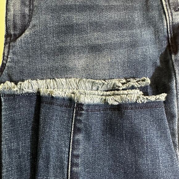 Democracy New Women's Ab Technology Slim Straight Jeans Dark Wash Size 2 Casual - Picture 7 of 10